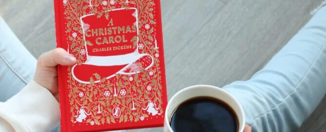 Magia do Natal na literatura inspirada por Charles Dickens